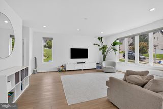 7354 RIDGE AVE #27, Philadelphia, PA 19128