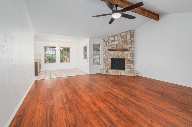1409 Old Tract RD, Pflugerville, TX 78660