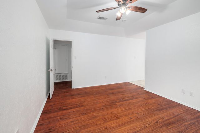 1409 Old Tract RD, Pflugerville, TX 78660