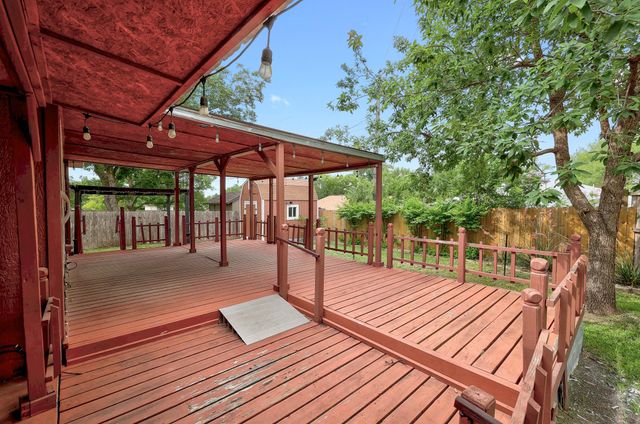1409 Old Tract RD, Pflugerville, TX 78660