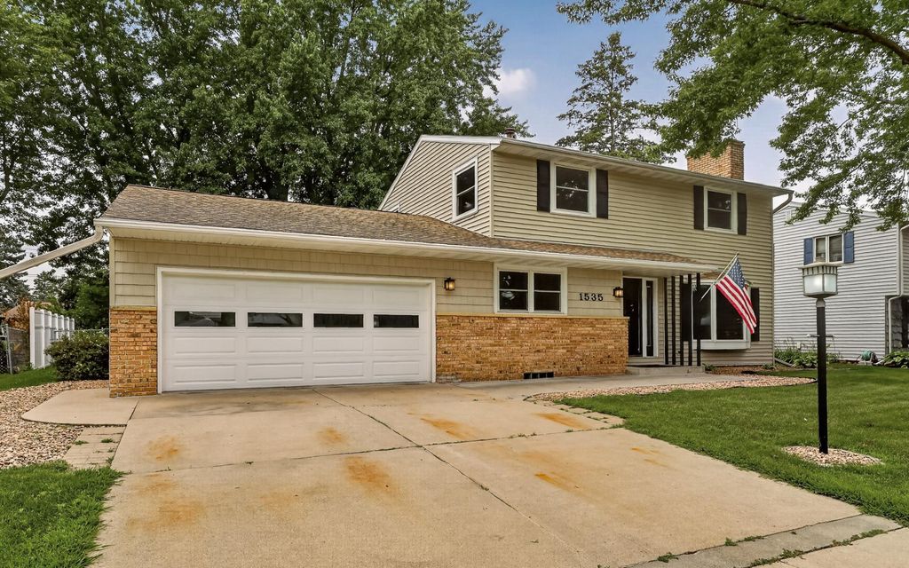 1535 8th Avenue SE, Rochester, MN 55904
