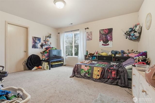 18708 94th Avenue Ct E, Puyallup, WA 98375