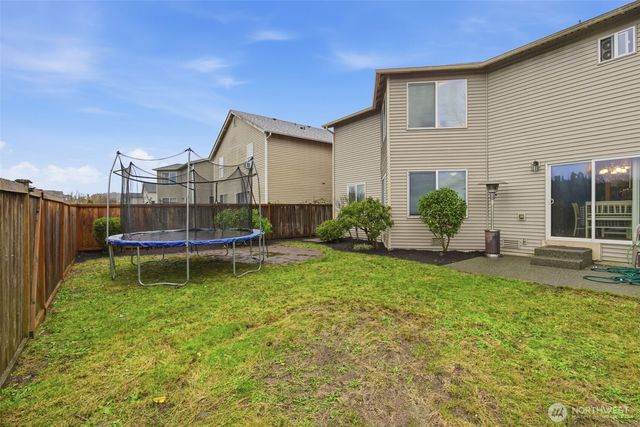 18708 94th Avenue Ct E, Puyallup, WA 98375