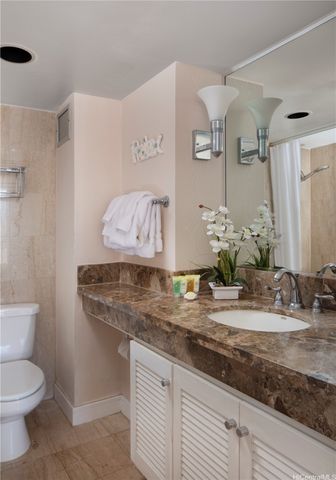 440 Olohana Street 1711, Honolulu, HI 96815