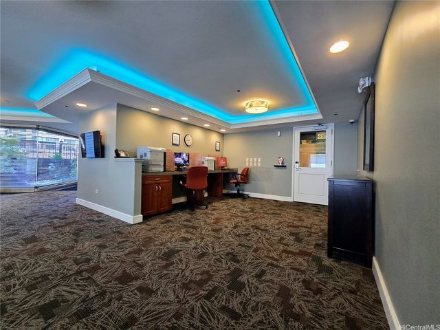 440 Olohana Street 1711, Honolulu, HI 96815