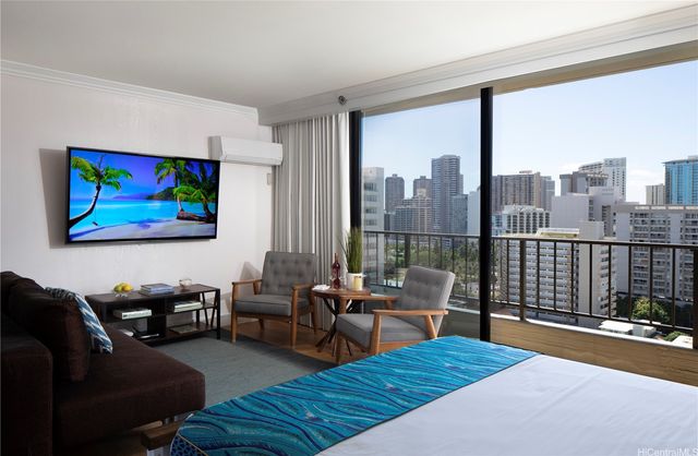 440 Olohana Street 1711, Honolulu, HI 96815