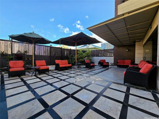 440 Olohana Street 1711, Honolulu, HI 96815