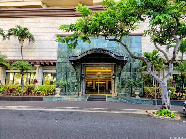 440 Olohana Street 1711, Honolulu, HI 96815