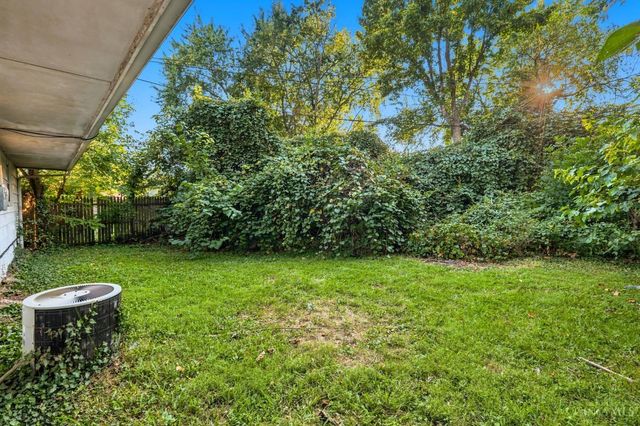 8769 Balboa Drive, Springfield Twp., OH 45231