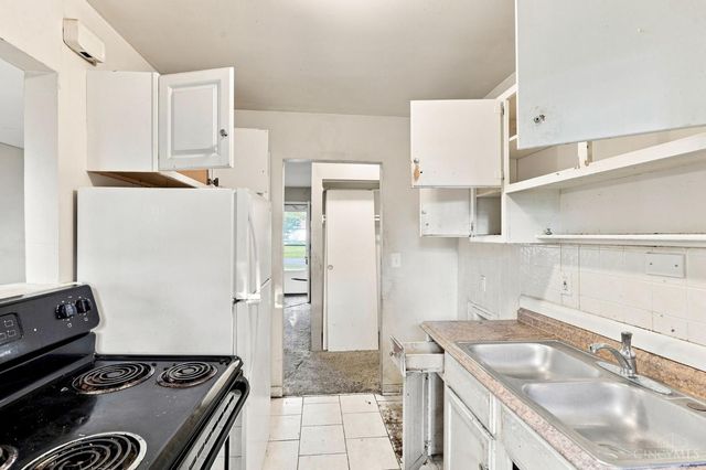 8769 Balboa Drive, Springfield Twp., OH 45231