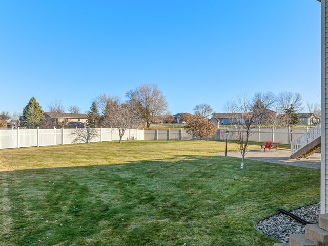 3409 15th Street SW, Minot, ND 58701