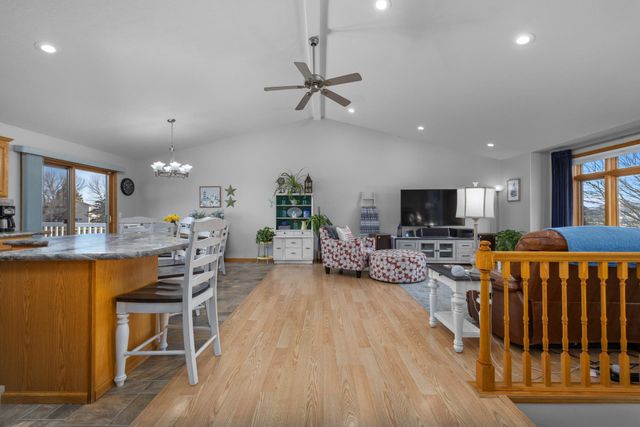 3409 15th Street SW, Minot, ND 58701