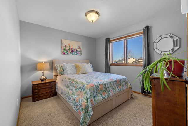 3409 15th Street SW, Minot, ND 58701