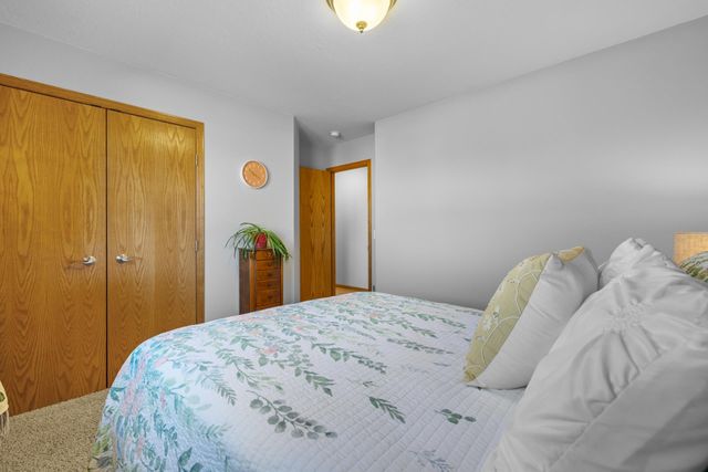 3409 15th Street SW, Minot, ND 58701