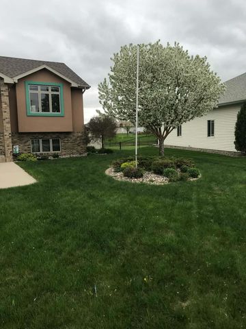 3409 15th Street SW, Minot, ND 58701