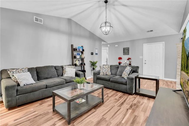 3992 Wrexham Drive, Snellville, GA 30039