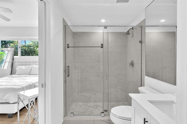 940 Michigan Ave 10, Miami Beach, FL 33139