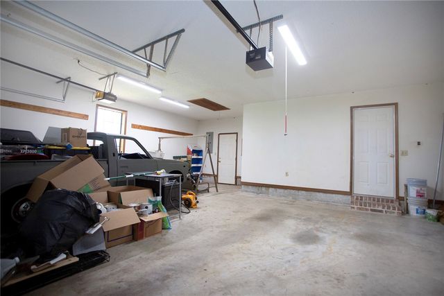 190 Richland Circle, Russellville, AR 72802