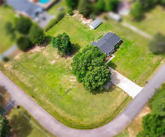 190 Richland Circle, Russellville, AR 72802