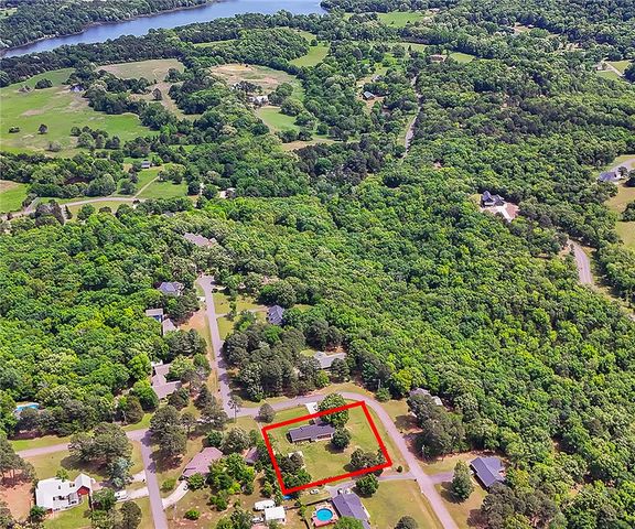190 Richland Circle, Russellville, AR 72802