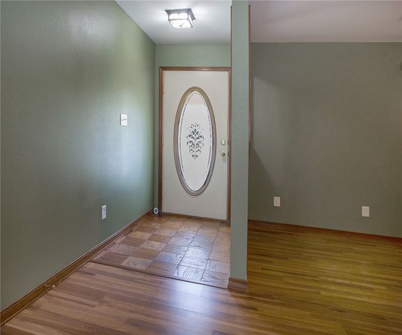 190 Richland Circle, Russellville, AR 72802