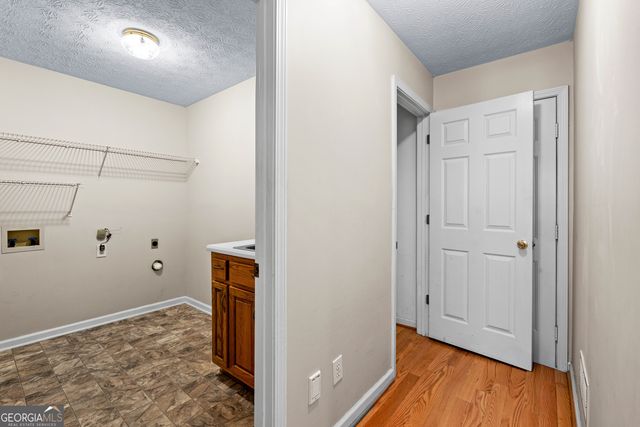 275 Evans Way, Fayetteville, GA 30215