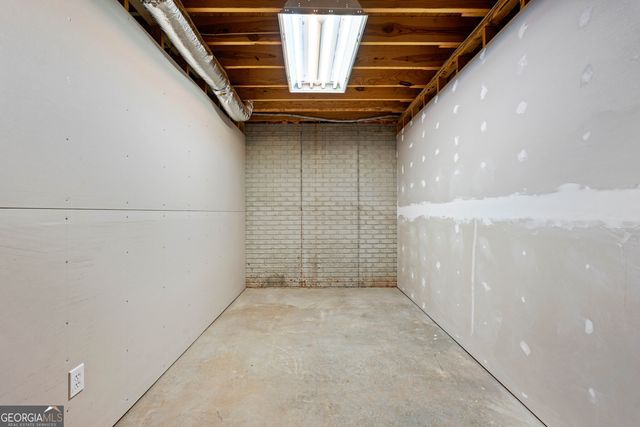 275 Evans Way, Fayetteville, GA 30215