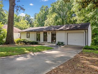 3119 Ann SE Road, Smyrna, GA 30080