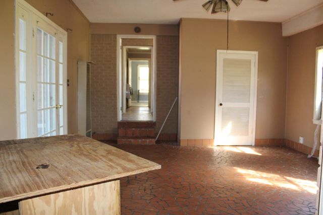 1027 LYNN SCHOOL RD, Ripley, TN 38063