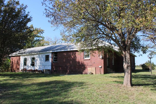 1027 LYNN SCHOOL RD, Ripley, TN 38063