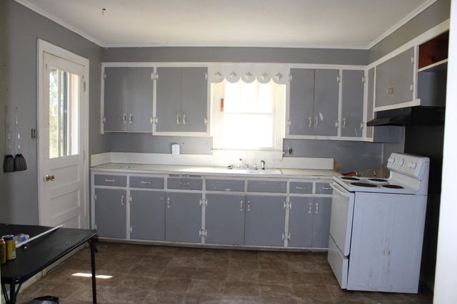 1027 LYNN SCHOOL RD, Ripley, TN 38063