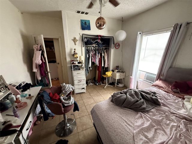 6723 Avenue P, Houston, TX 77011