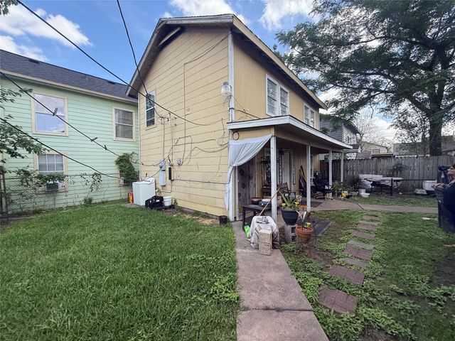 6723 Avenue P, Houston, TX 77011