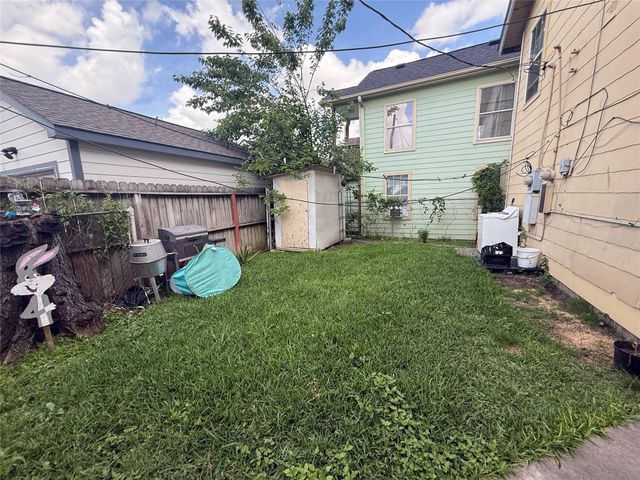6723 Avenue P, Houston, TX 77011