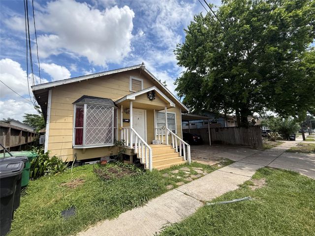 6723 Avenue P, Houston, TX 77011