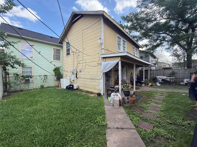 6723 Avenue P, Houston, TX 77011