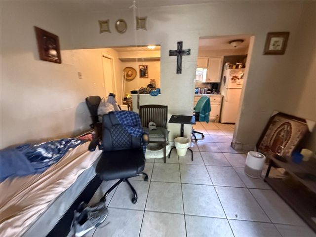 6723 Avenue P, Houston, TX 77011