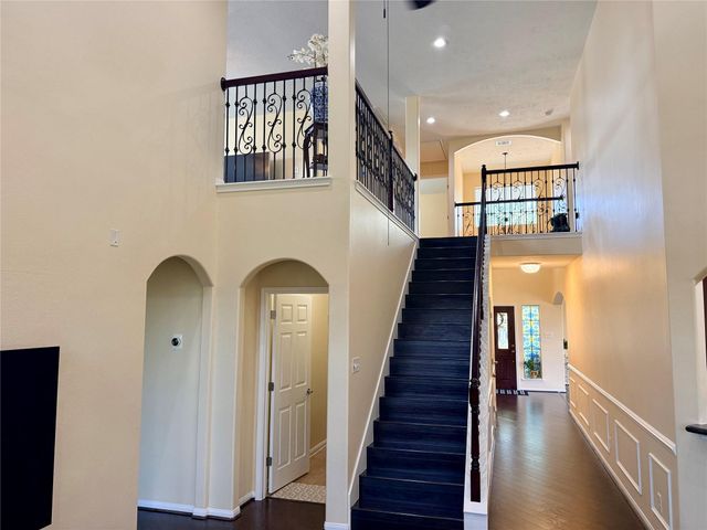 24245 Burks Trail Drive, Porter, TX 77365