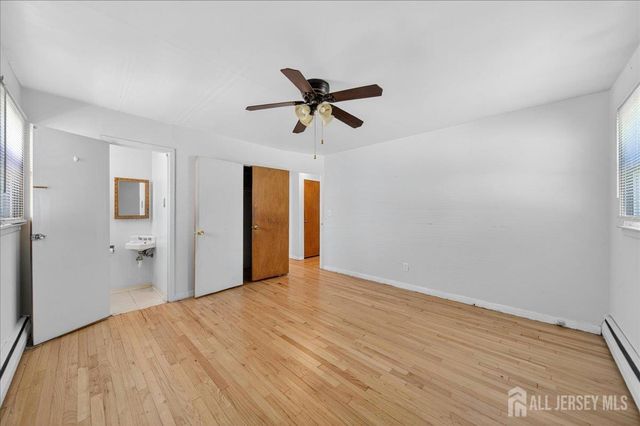 27 Concannon Drive, Fords, NJ 08863