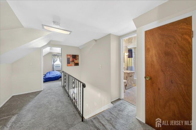 27 Concannon Drive, Fords, NJ 08863