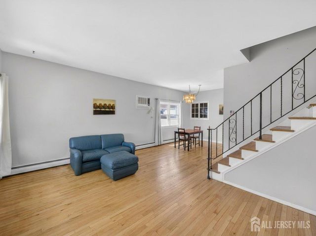 27 Concannon Drive, Fords, NJ 08863