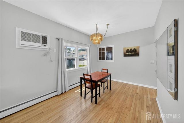27 Concannon Drive, Fords, NJ 08863