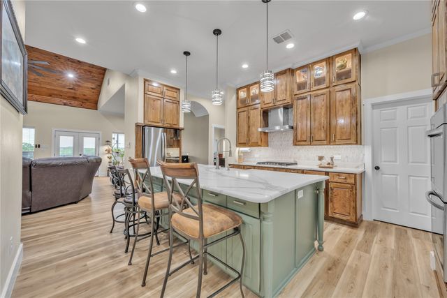 945 Jennings Lane, Azle, TX 76020