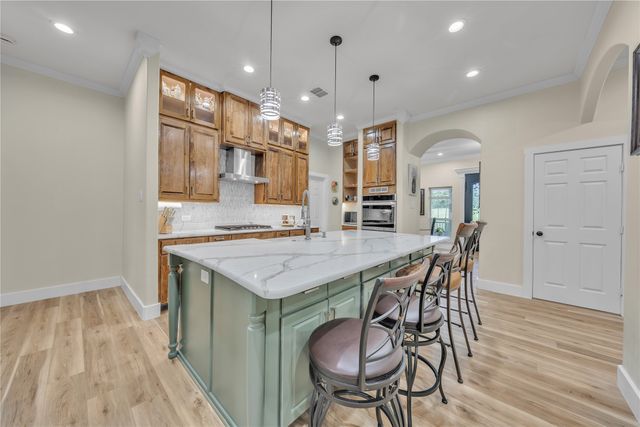 945 Jennings Lane, Azle, TX 76020