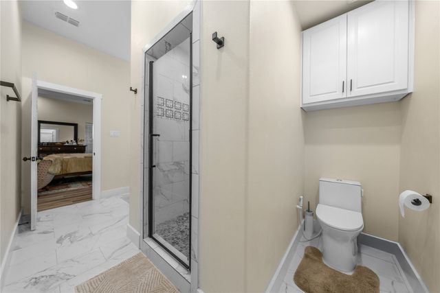 945 Jennings Lane, Azle, TX 76020