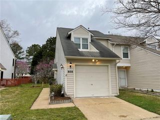 808 Quesnel DR, Virginia Beach, VA 23454