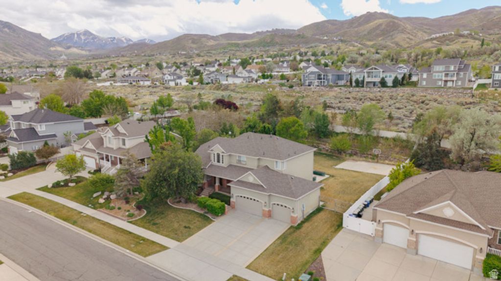 598 E HOLLOW CREEK RD, Draper, UT 84020 — photo 4