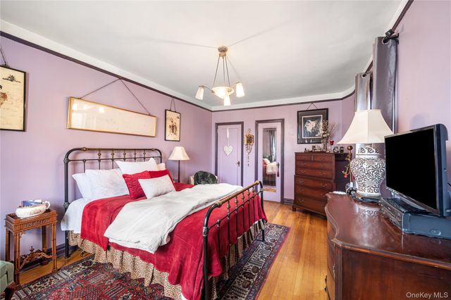 34-24 82nd Street 6N, Jackson Heights, NY 11372