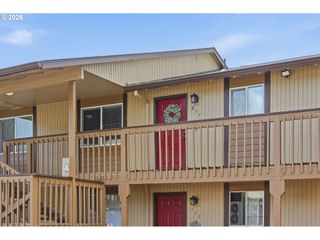 3404 19TH Ave 211, Forest Grove, OR 97116