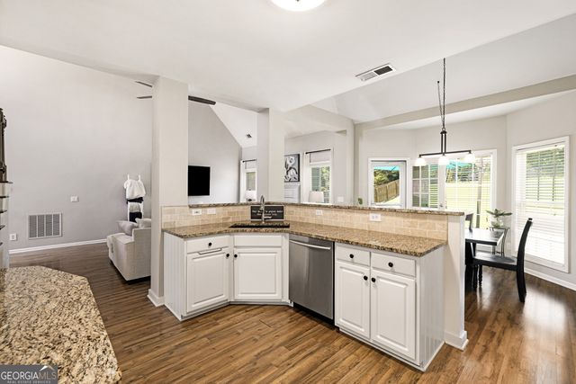 1574 Ember Oaks Circle, Powder Springs, GA 30127